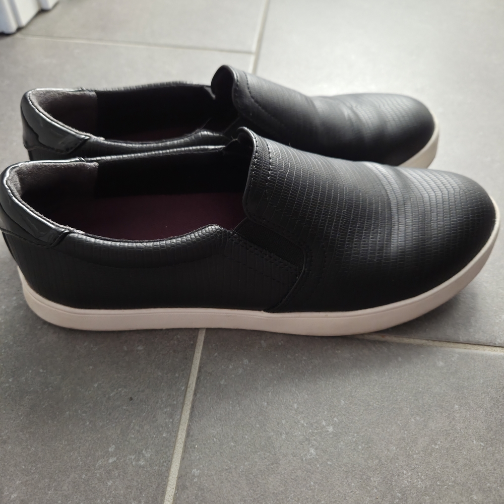 Dr. Scholl's Black Textured Slip-On Loafers Women's Size 8